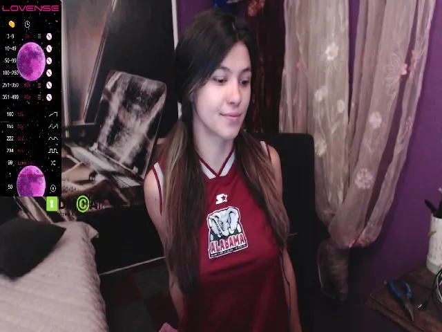 Live sex webcam photo for MisticaMissy #274087625