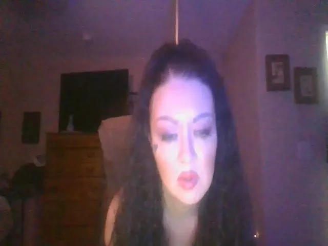 Live sex webcam photo for Mistress0620 #274027178