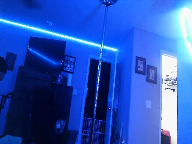 Live sex webcam photo for Mistress0620 #274246107