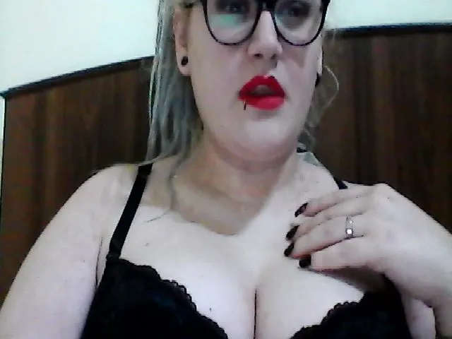 Live sex webcam photo for MistressBeca #273340735