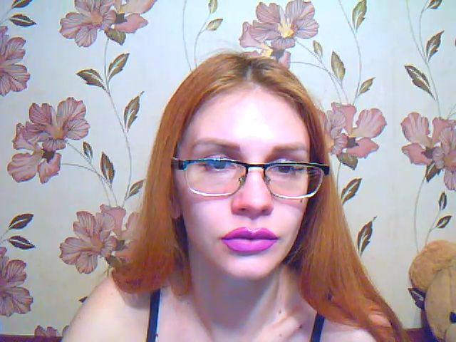 Live sex webcam photo for MistressHard #272359712