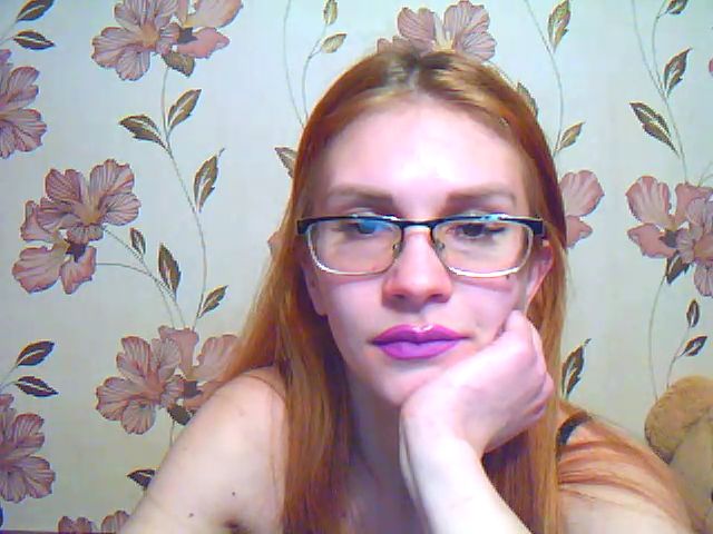 Live sex webcam photo for MistressHard #272362098