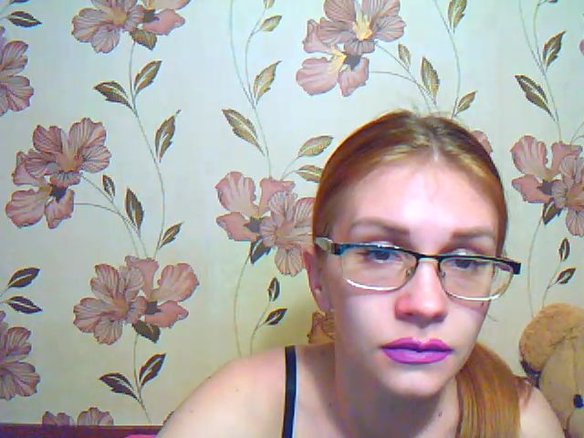 Live sex webcam photo for MistressHard #272362509