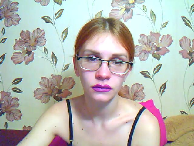 Live sex webcam photo for MistressHard #272374030