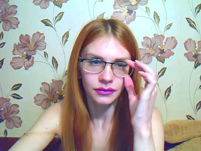 Live sex webcam photo for MistressHard #272374376