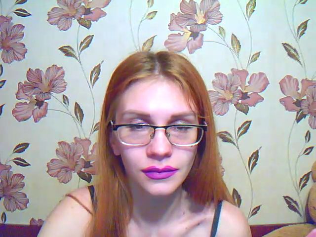 Live sex webcam photo for MistressHard #272399777