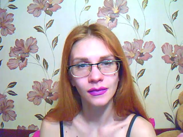 Live sex webcam photo for MistressHard #272400273