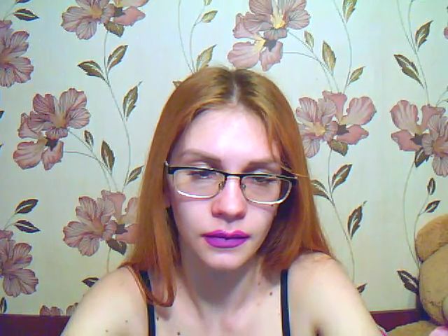 Live sex webcam photo for MistressHard #272402180