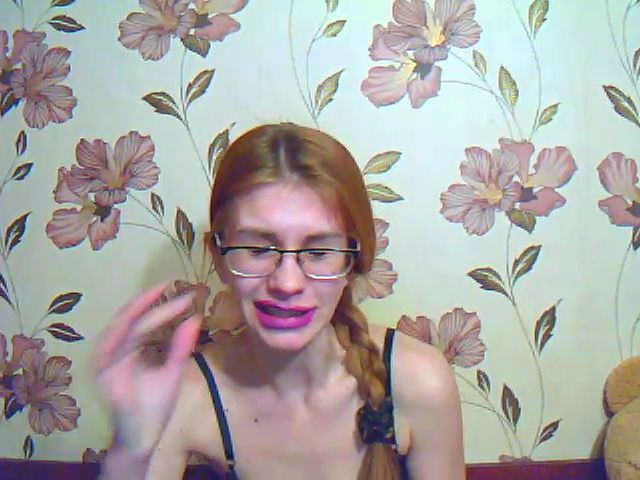 Live sex webcam photo for MistressHard #272414231