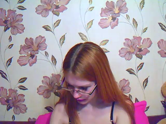 Live sex webcam photo for MistressHard #272454942