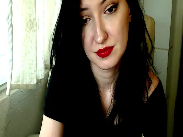 Live sex webcam photo for MistressNadia #274563673