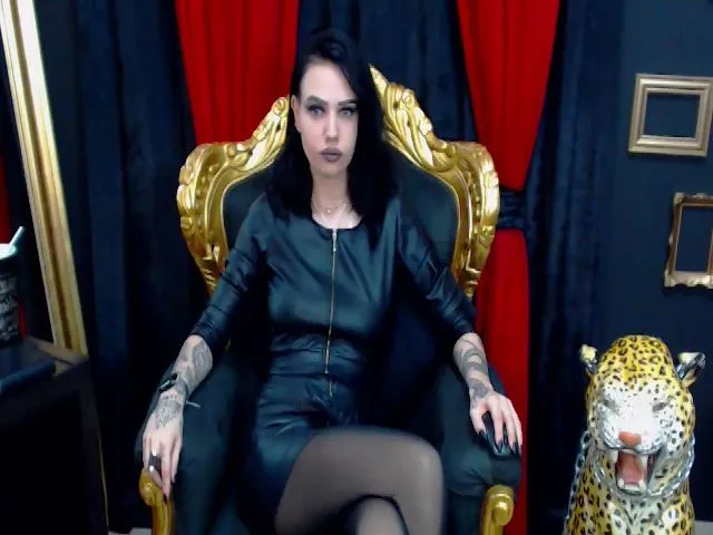 Live sex webcam photo for Mistress_Hera #271816829