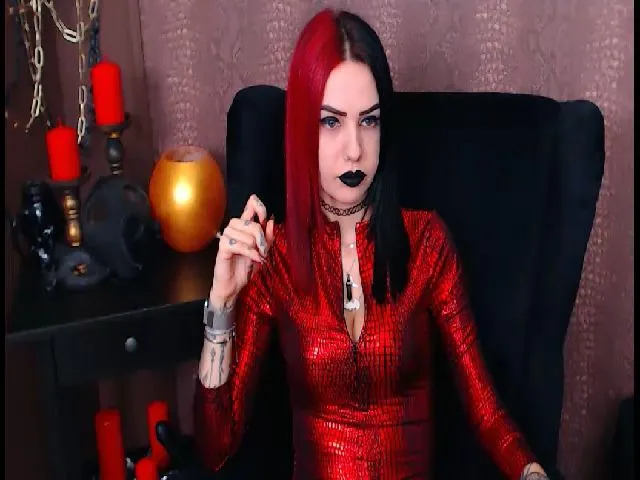 Live sex webcam photo for Mistress_Hera #272682166