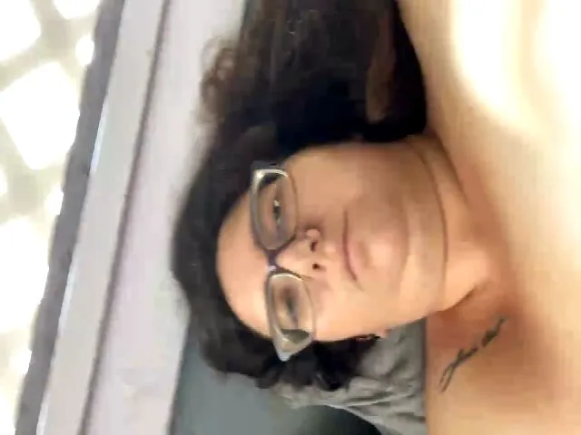 Live sex webcam photo for Mistresz_kiki #272472643