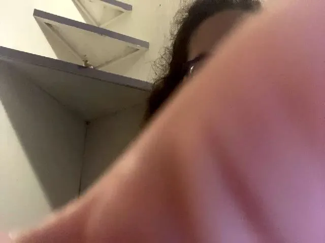 Live sex webcam photo for Mistresz_kiki #272629366