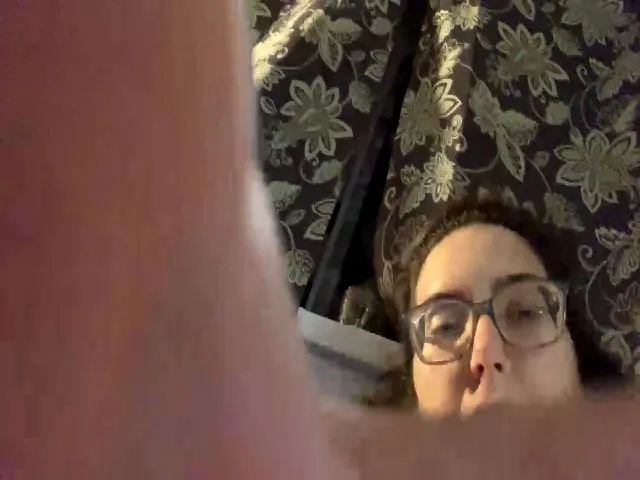 Live sex webcam photo for Mistresz_kiki #272752850