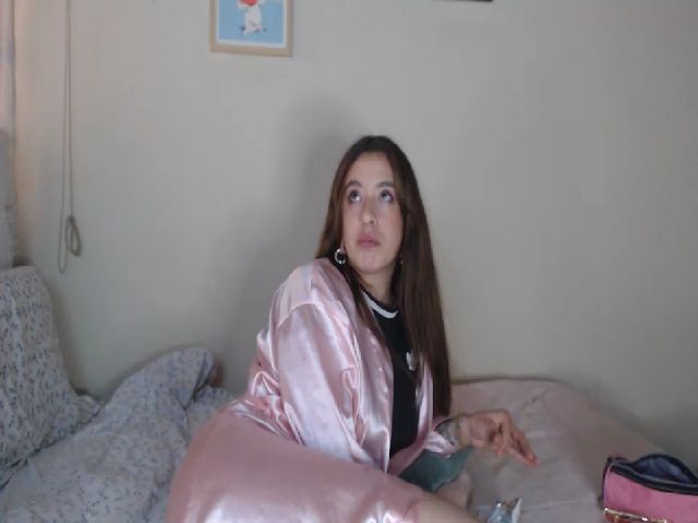 Live sex webcam photo for Mistyyraven #272782224