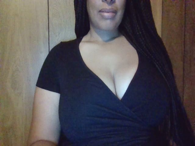 Live sex webcam photo for mixedebony #274354179