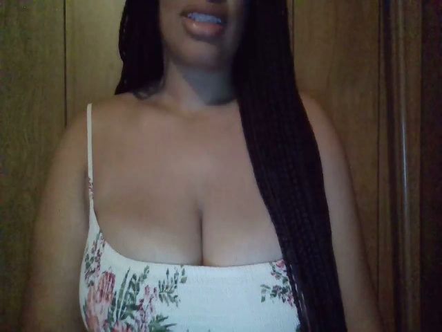 Live sex webcam photo for mixedebony #274472800