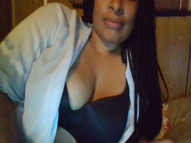 Live sex webcam photo for mixedebony #274626333