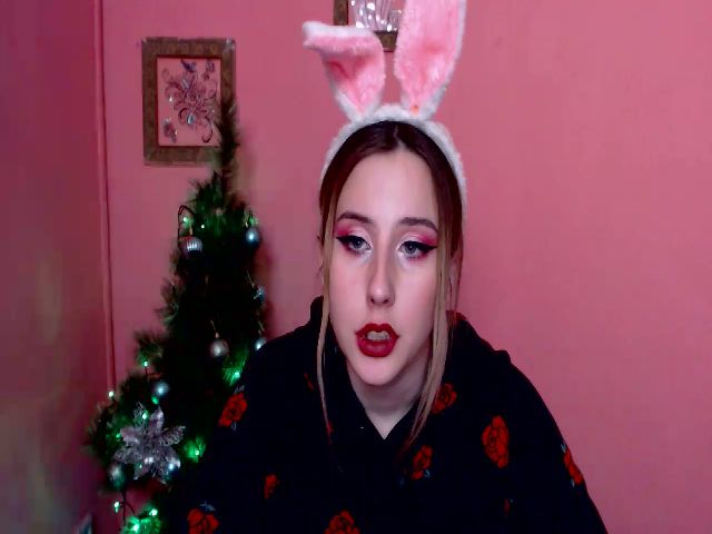 Live sex webcam photo for ModestBlonde #271724552