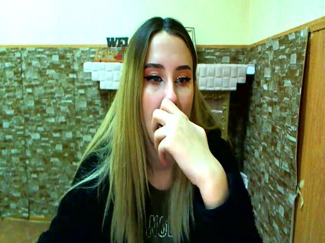 Live sex webcam photo for ModestBlonde #271748861