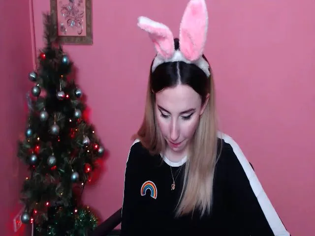 Live sex webcam photo for ModestBlonde #271842842