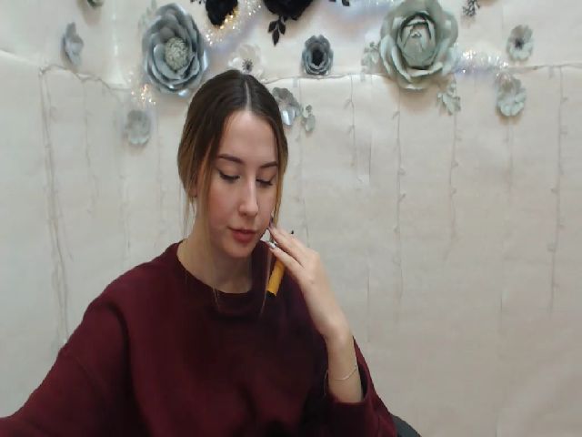 Live sex webcam photo for ModestBlonde #271981224