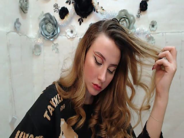 Live sex webcam photo for ModestBlonde #272317791