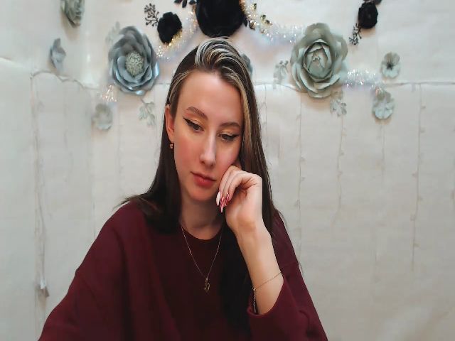 Live sex webcam photo for ModestBlonde #272528044