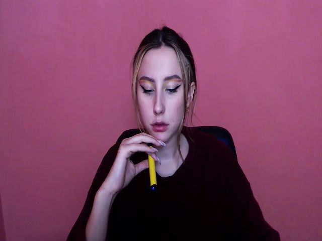 Live sex webcam photo for ModestBlonde #272802594