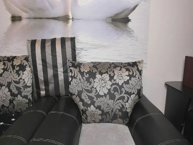 Live sex webcam photo for Molaganna #272205484