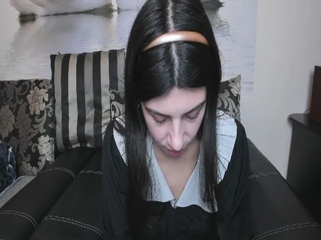 Live sex webcam photo for Molaganna #273677538