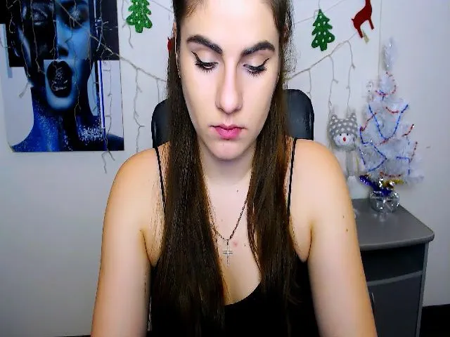 Live sex webcam photo for MollyKiss_ #271784978