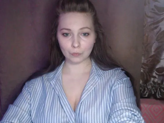 Live sex webcam photo for MollyMey #272675175