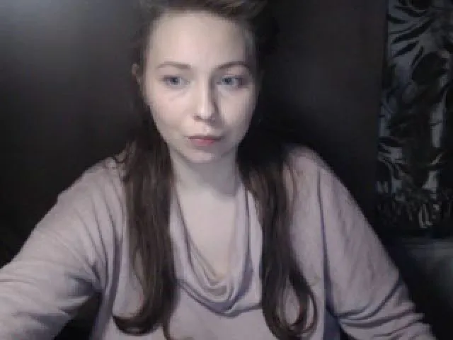 Live sex webcam photo for MollyMey #272728187