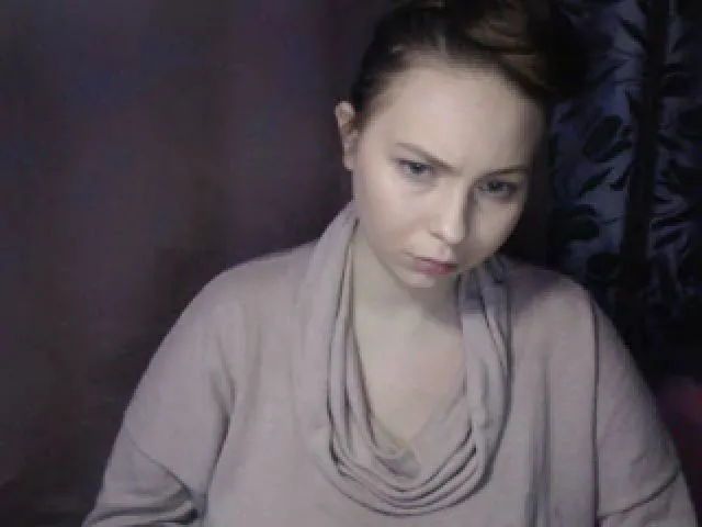 Live sex webcam photo for MollyMey #272747325