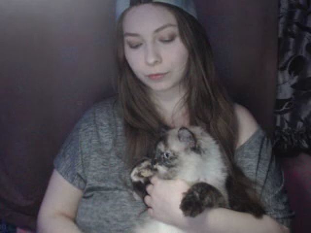 Live sex webcam photo for MollyMey #272889791