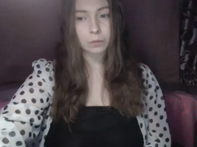 Live sex webcam photo for MollyMey #273036035