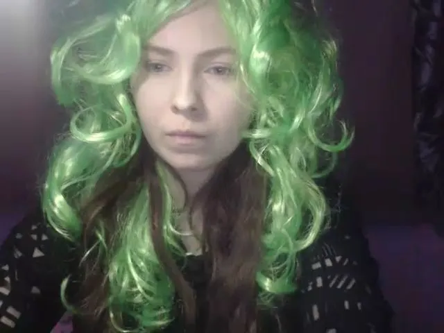 Live sex webcam photo for MollyMey #273094731