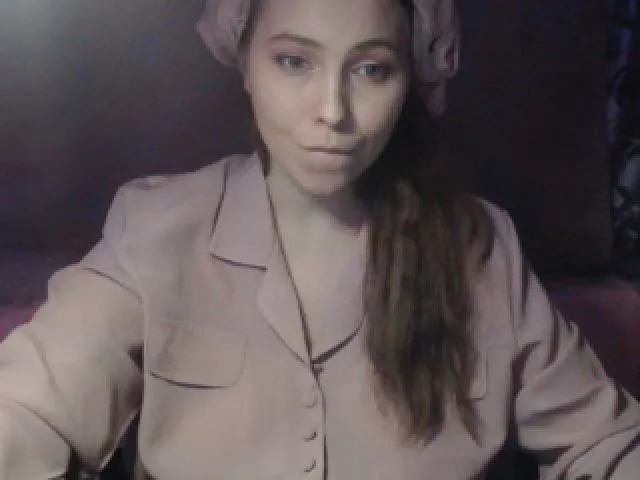 Live sex webcam photo for MollyMey #273131025