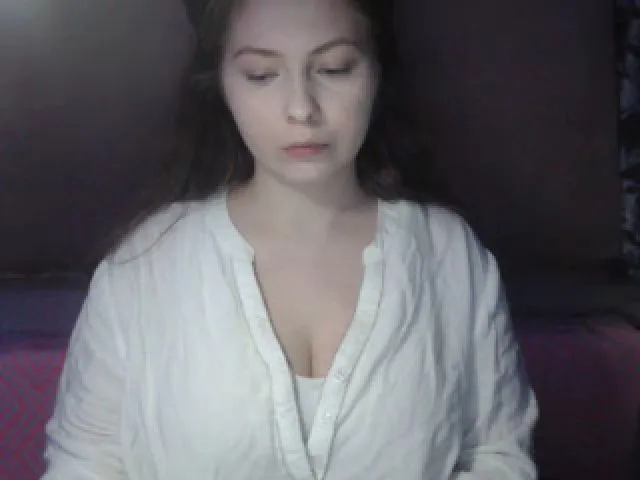 Live sex webcam photo for MollyMey #273164697