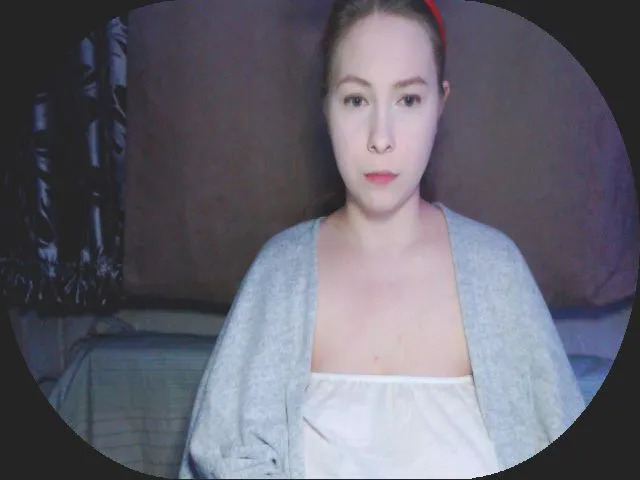 Live sex webcam photo for MollyMey #273518209