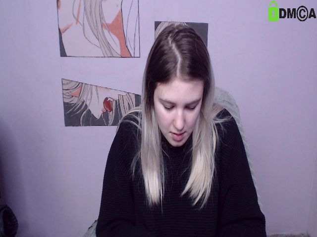 Live sex webcam photo for MollySweetys #272019305