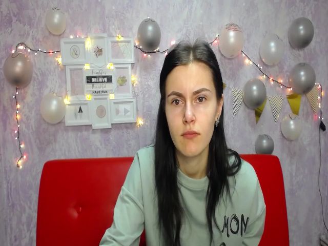 Live sex webcam photo for MollyTravis #272219735