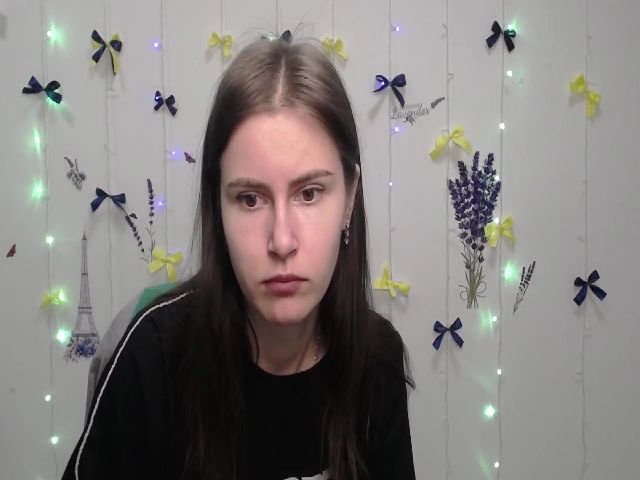 Live sex webcam photo for MollyTravis #273471220