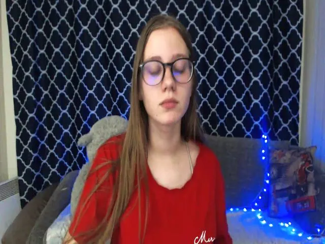 Live sex webcam photo for MollyXss #274138308
