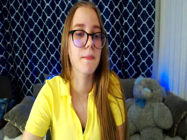 Live sex webcam photo for MollyXss #274565633