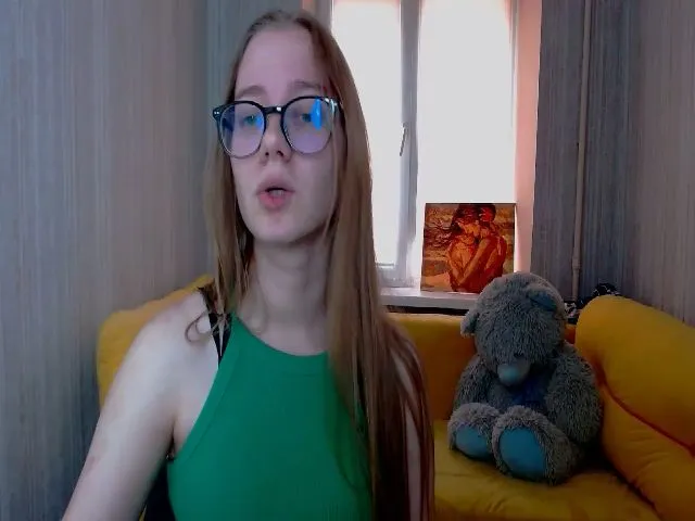 Live sex webcam photo for MollyXss #274585453