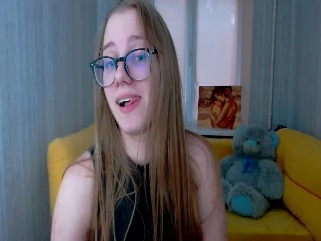 Live sex webcam photo for MollyXss #274585965